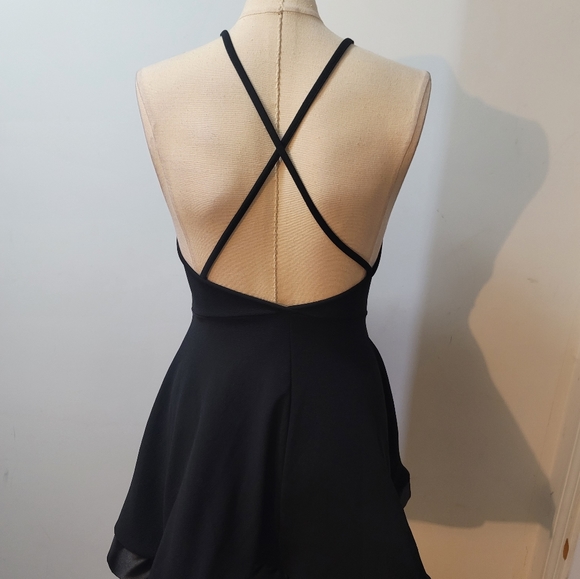 Windsor Dress - Picture 3 of 3